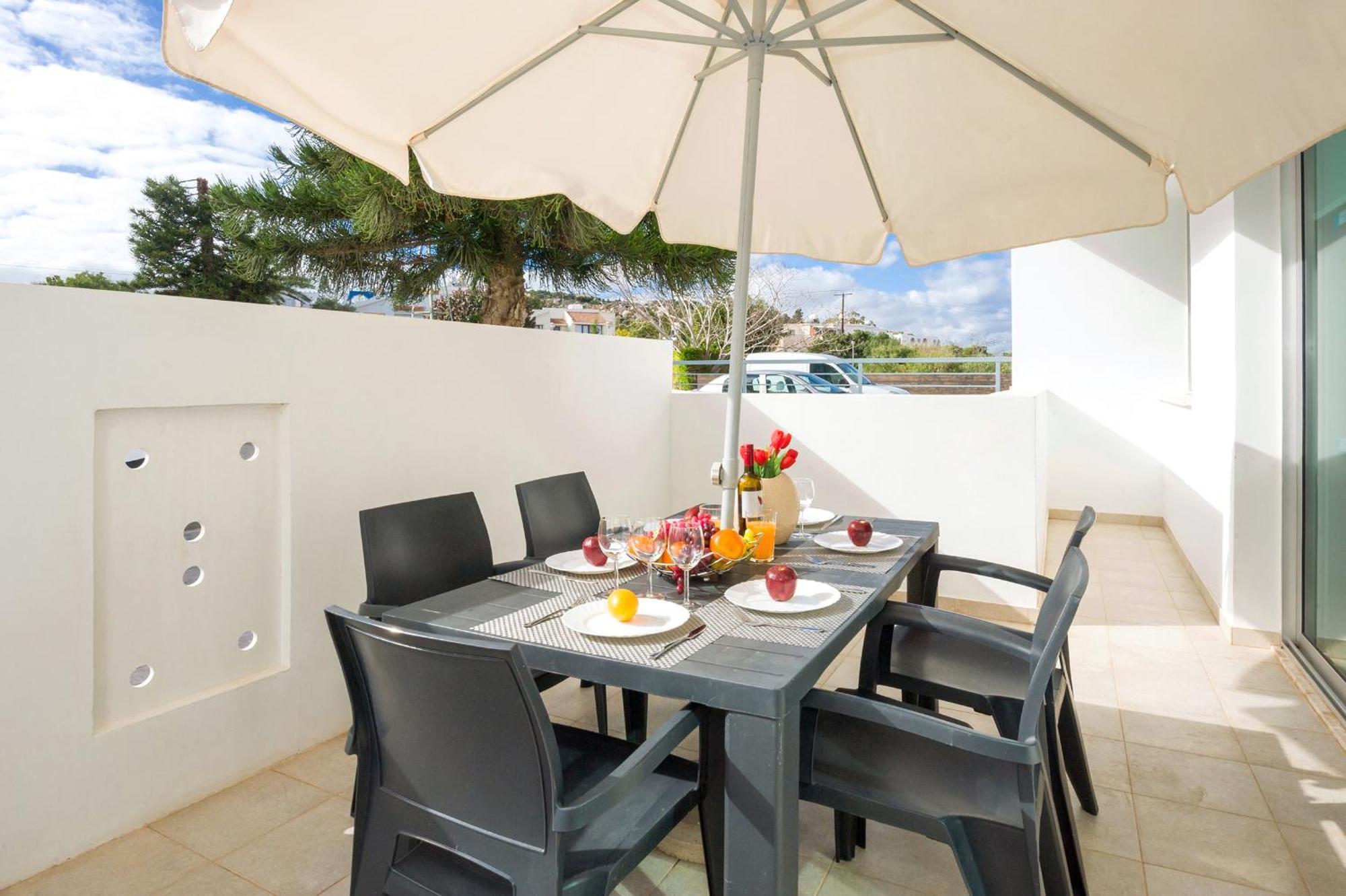 Calypso - Coralli Beachfront Apartment Protaras Dış mekan fotoğraf