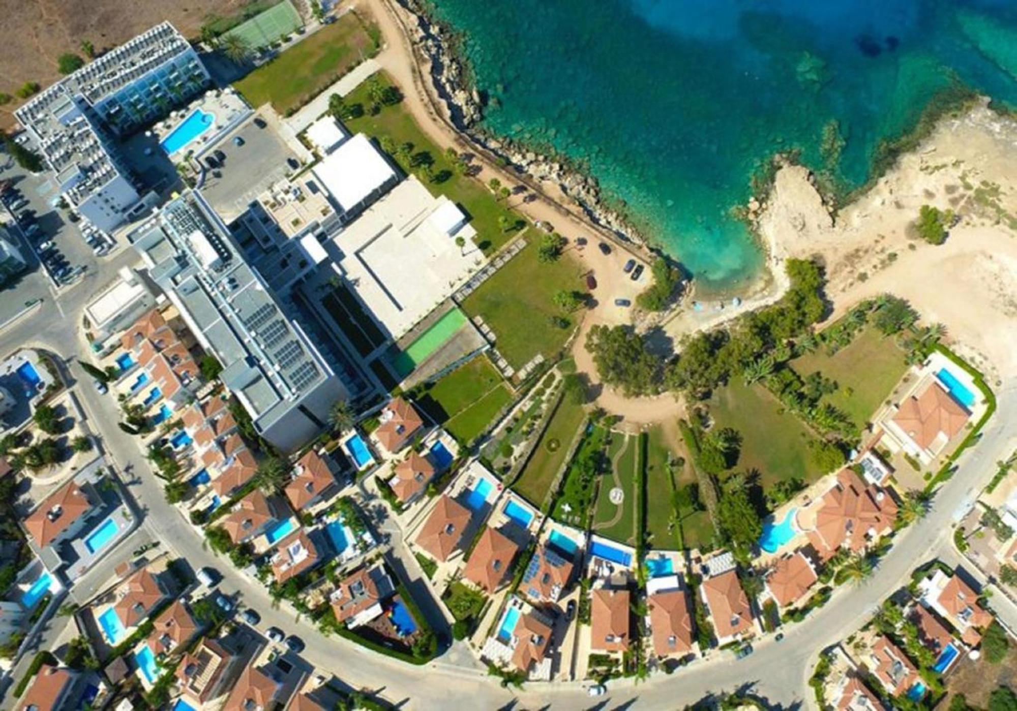 Calypso - Coralli Beachfront Apartment Protaras Dış mekan fotoğraf
